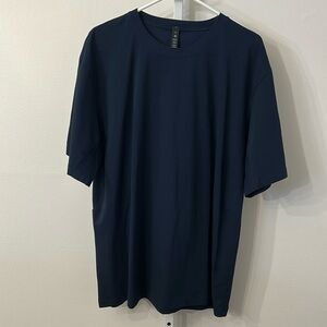 Lululemon short sleeve tee